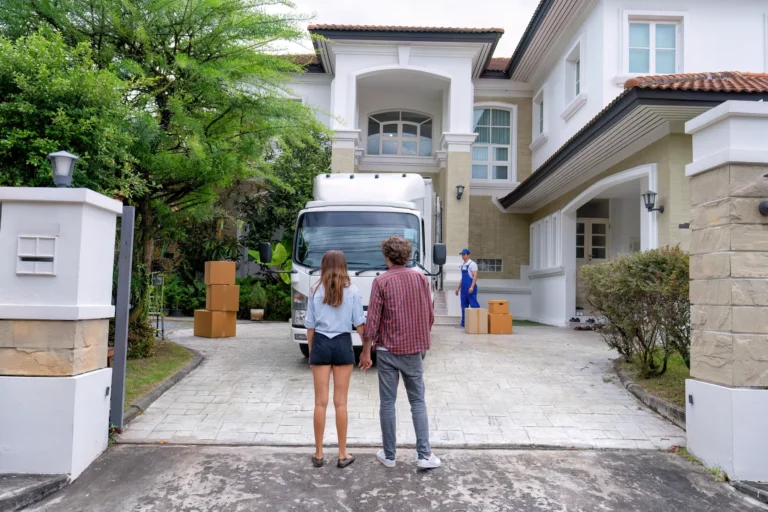Why Hiring a Professional Moving Company Saves You Time and Money